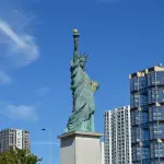 Visitare la Statua della Libertà... a Parigi