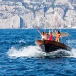 Noleggio di una barca con skipper: un’esperienza unica