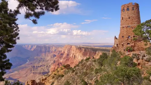 Grand Canyon: il far west non è mai stato così vero