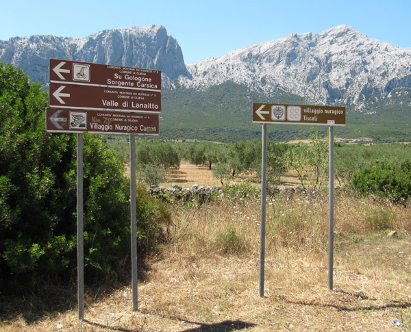 villaggio di tiscali